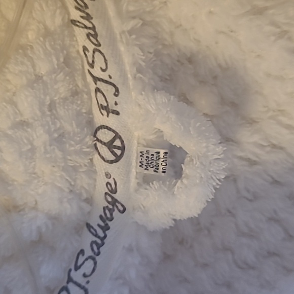 P.J.Salvage robe, medium, off white - Picture 3 of 5